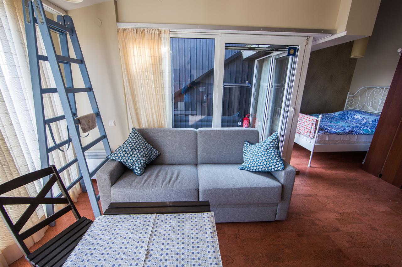 Ferienwohnung Lapes Namai Pervalka Exterior foto