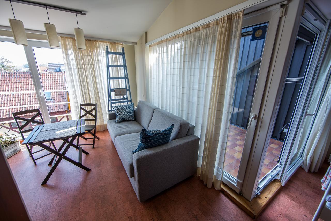 Ferienwohnung Lapes Namai Pervalka Exterior foto